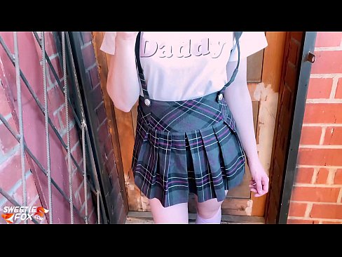❤️ Schoolgirl sucks a Dick go domhain agus fucks ionad ranganna. ❤️❌ Sluts linn ❤